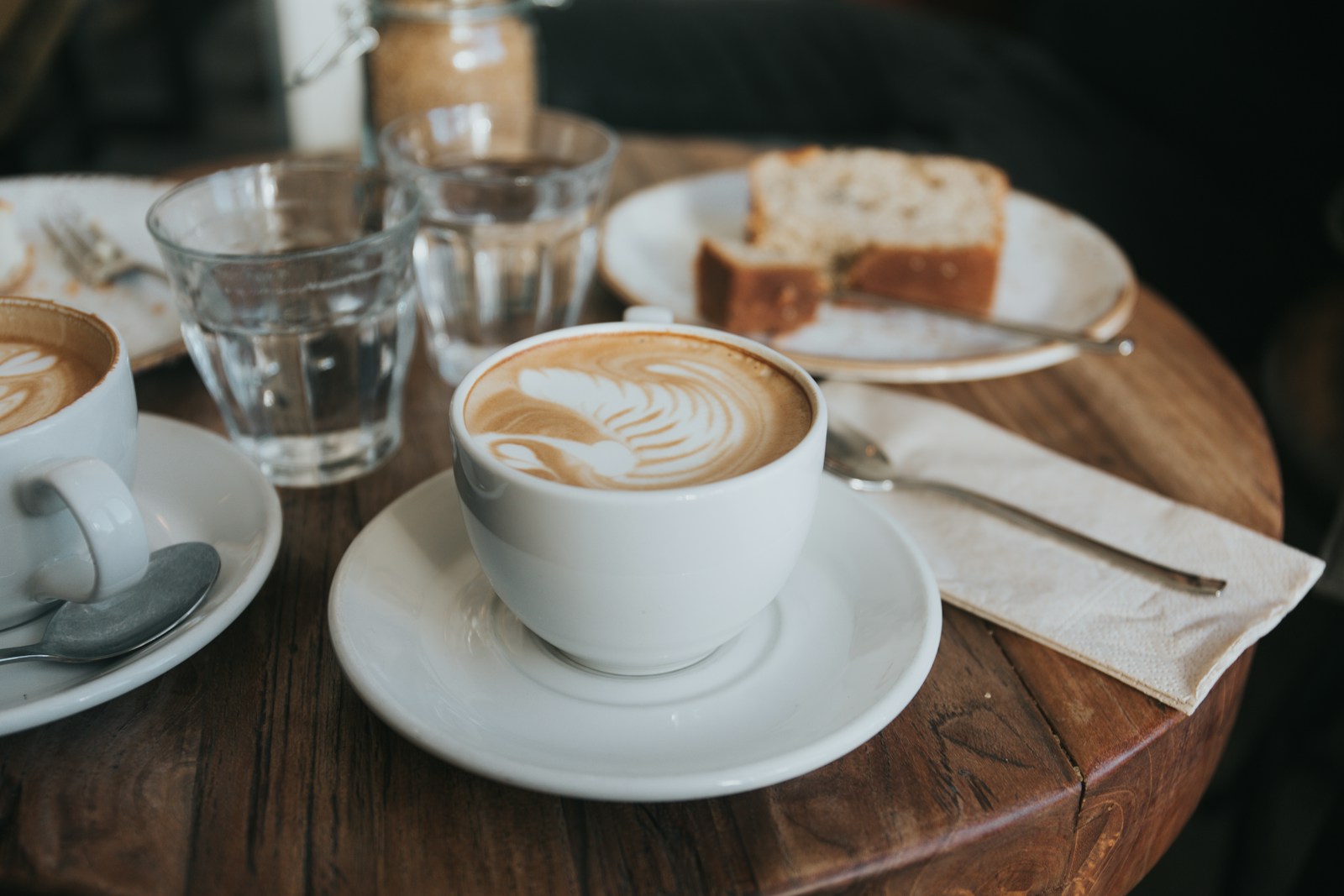 café